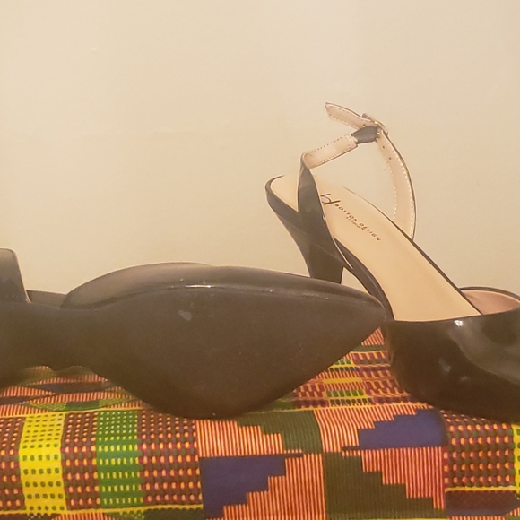NEW: Women's shoes - Picture 1 of 12